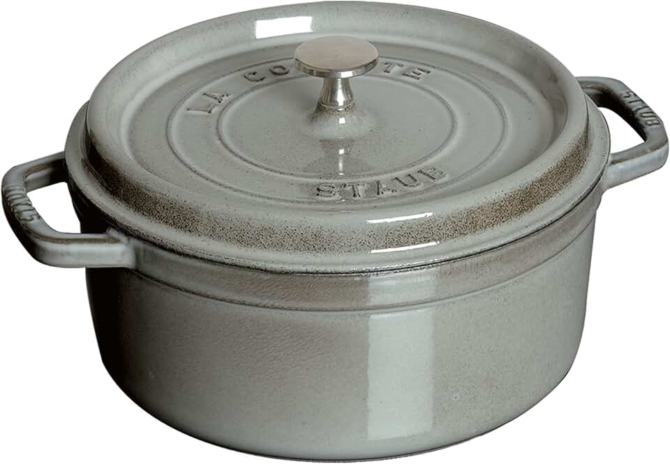 Staub Cast Iron Round Cocotte (5.5 Quart)